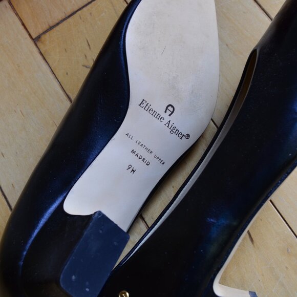 Vintage Etienne Aigner Madrid Leather Heels in Classic Black Size 9 - Picture 6 of 13